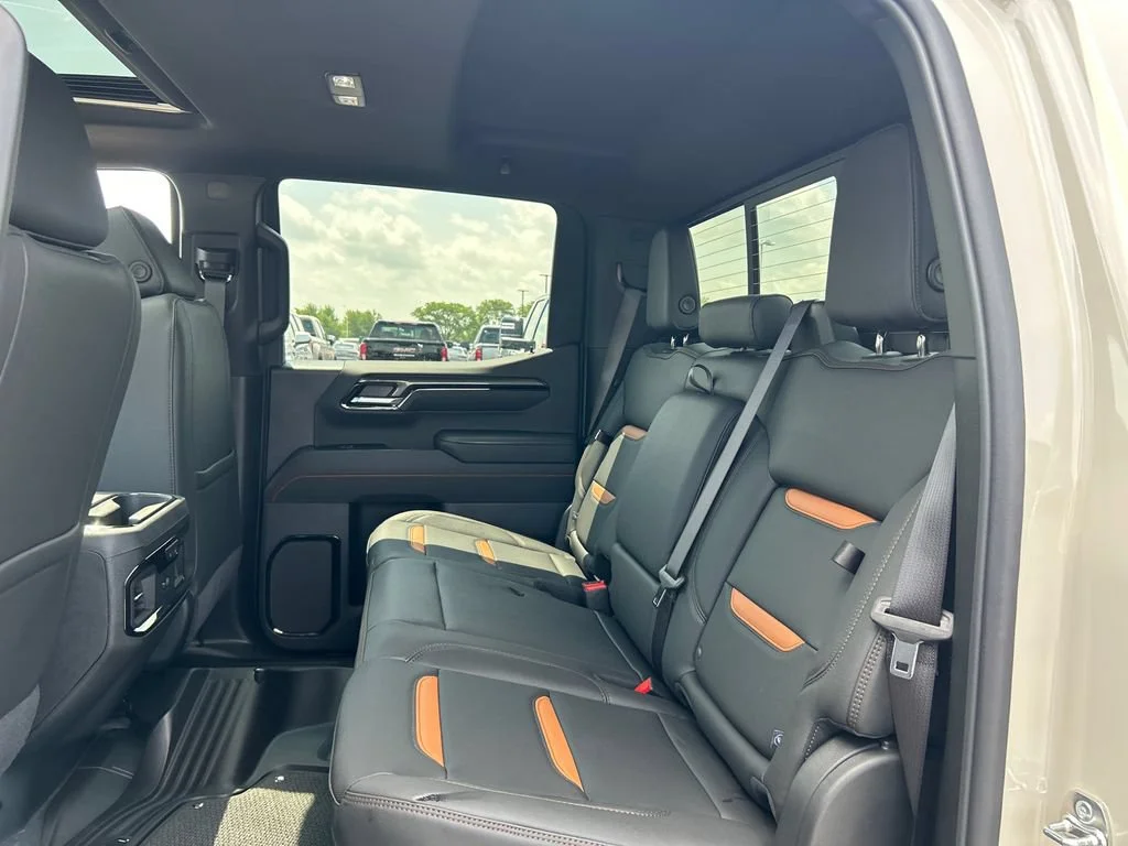 2026 GMC Sierra 1500 AT4 - Photo 35