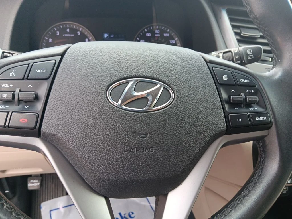Used 2016 Ruby Wine Hyundai Sport image 19