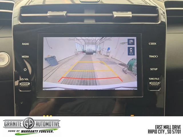Used 2024 White Hyundai SEL image 21