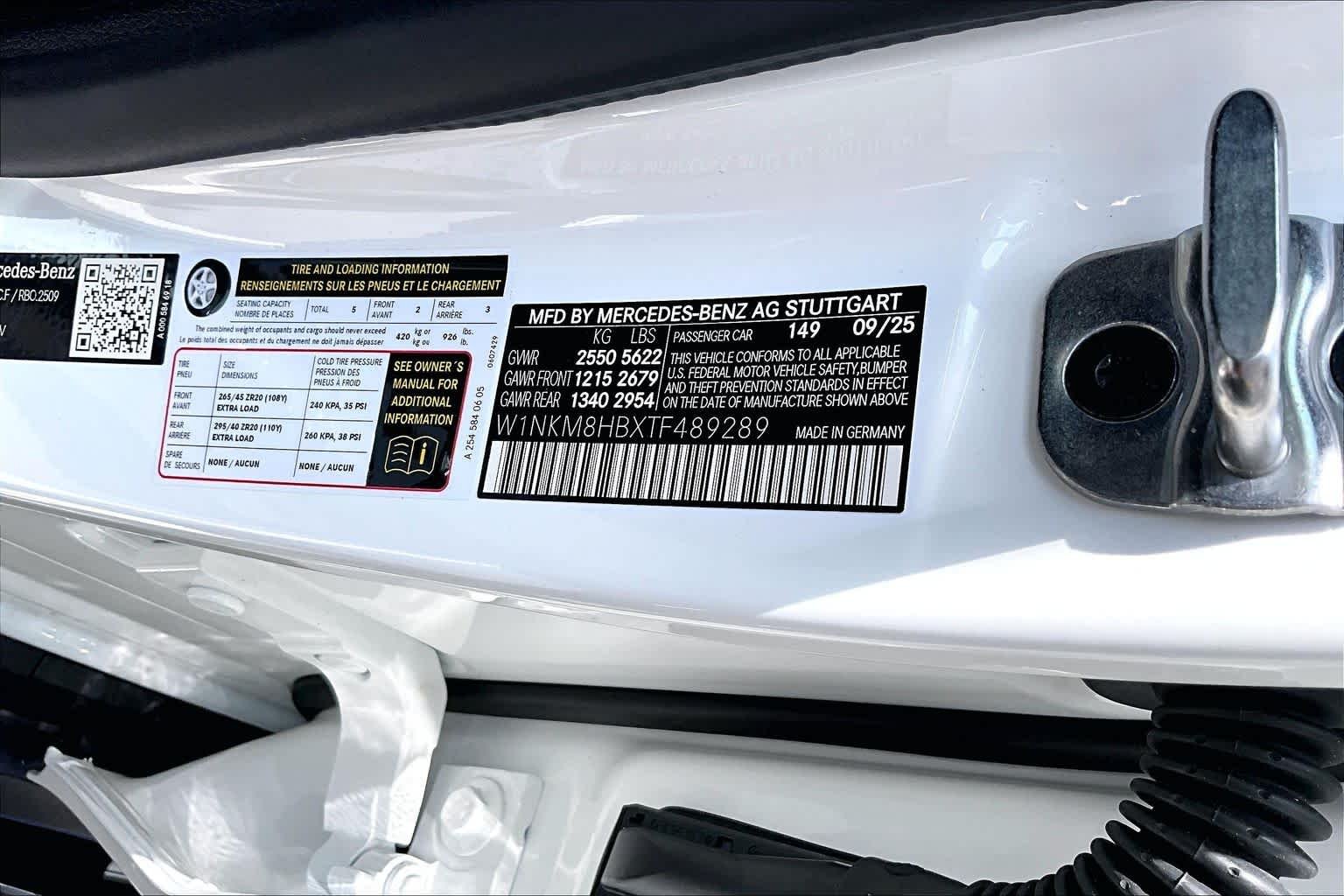 New 2026 Polar White Mercedes-Benz AMG® GLC 43 image 21