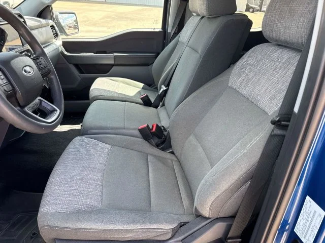 Used 2023 Blue Ford XLT image 28