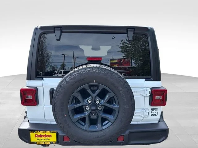 New 2026 Bright White Clear-Coat Exterior Paint Jeep 85th Anniversary Edition image 6