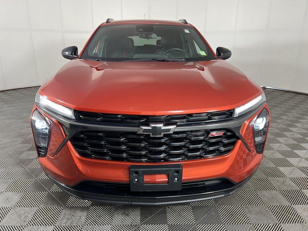 Used 2024 Orange Metallic Chevrolet 2RS image 2
