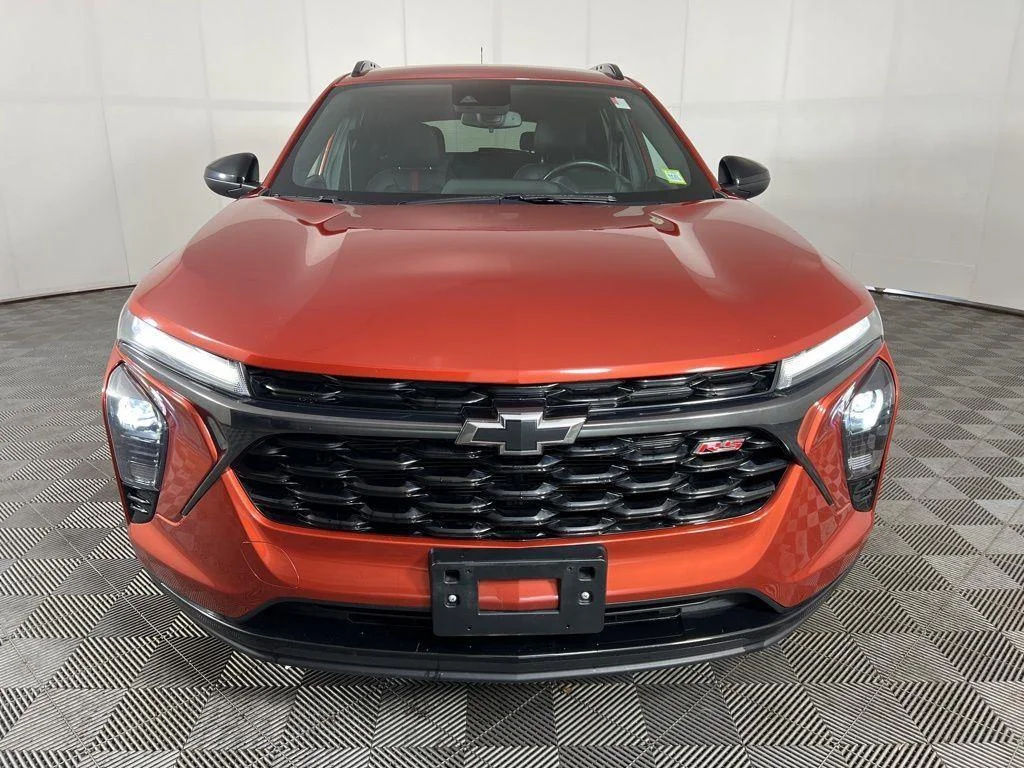 Used 2024 Orange Metallic Chevrolet 2RS image 2