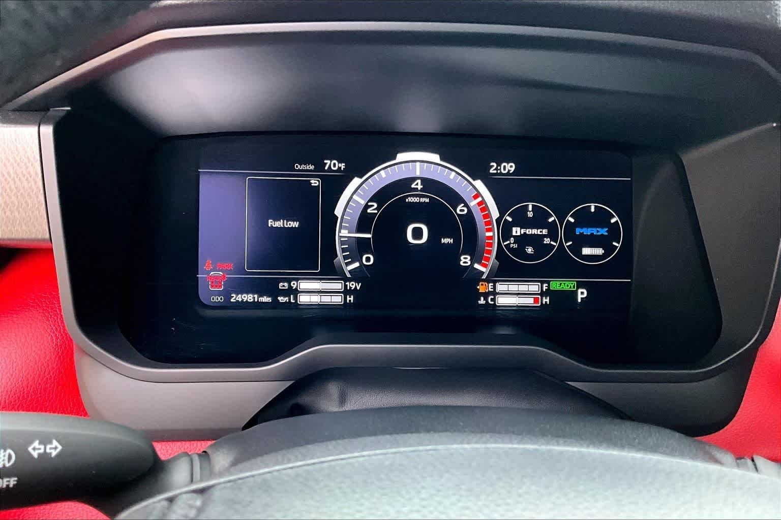 2024 Toyota Sequoia TRD Pro - Photo 26