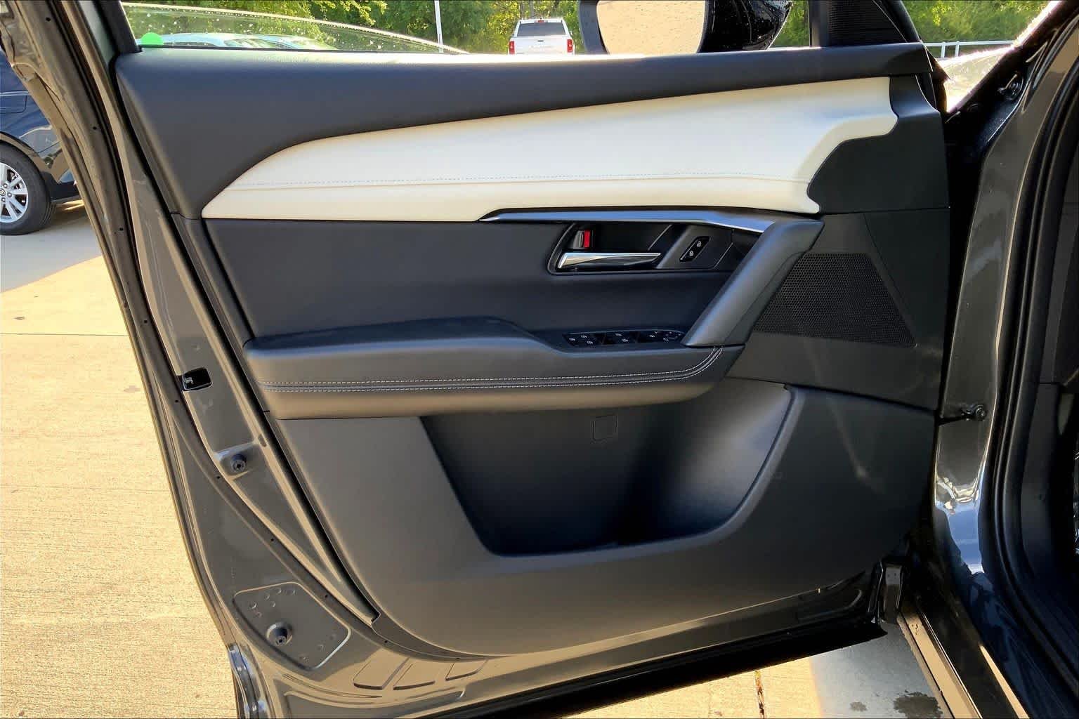 New 2026 Machine Gray Metallic Mazda 2.5 S Preferred AWD image 10