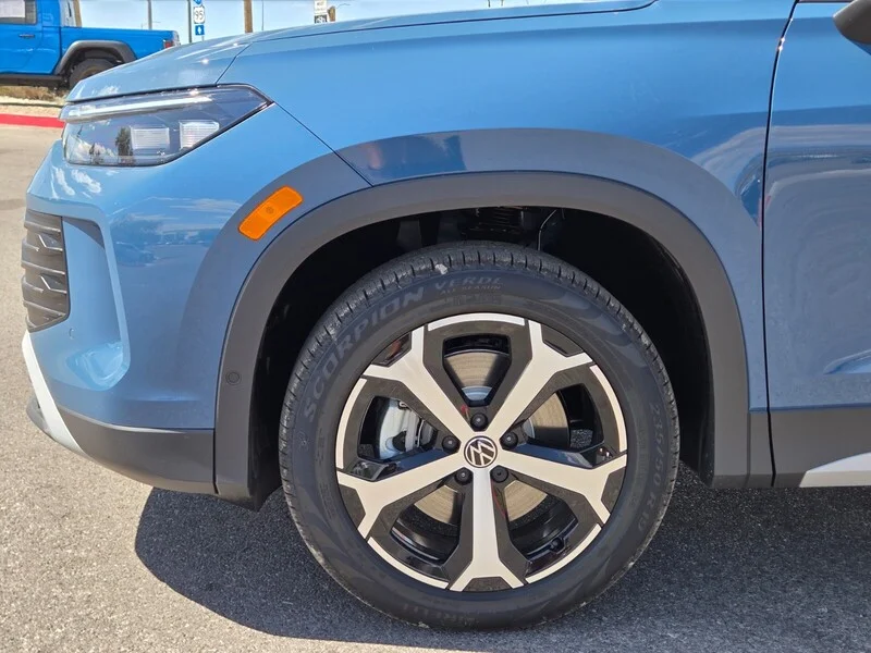 New 2026 Blue Volkswagen 2.0T SE image 5