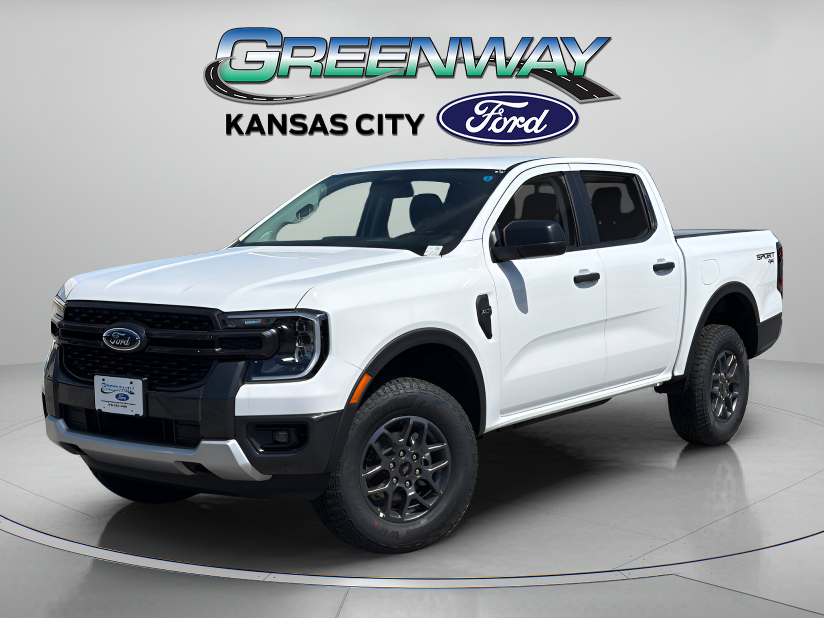 New 2026 Oxford White Ford XLT image 3