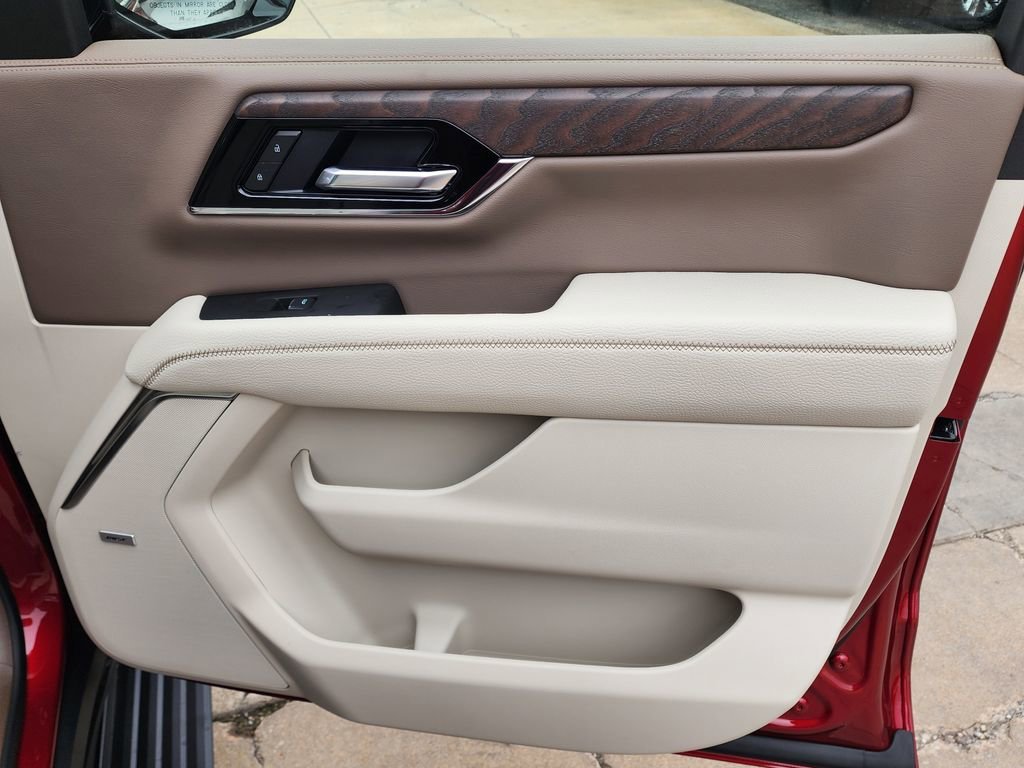 2026 GMC Yukon Denali - Photo 45