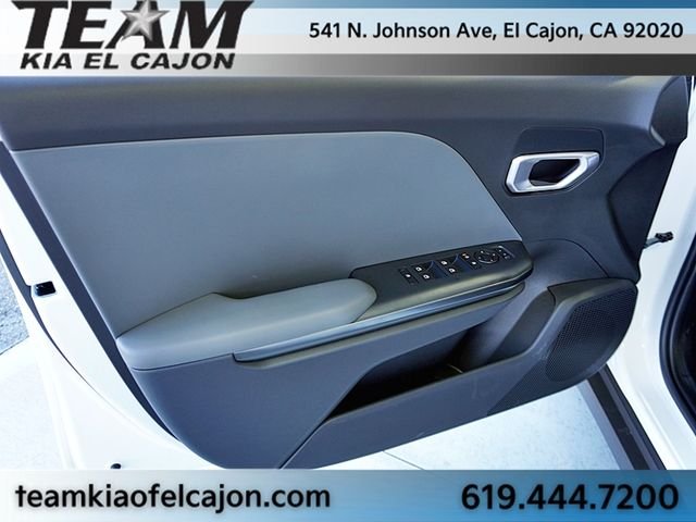 Used 2026 White Kia LXS image 24