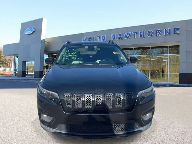 Certified Used 2019 Diamond Black Jeep Latitude Plus image 2