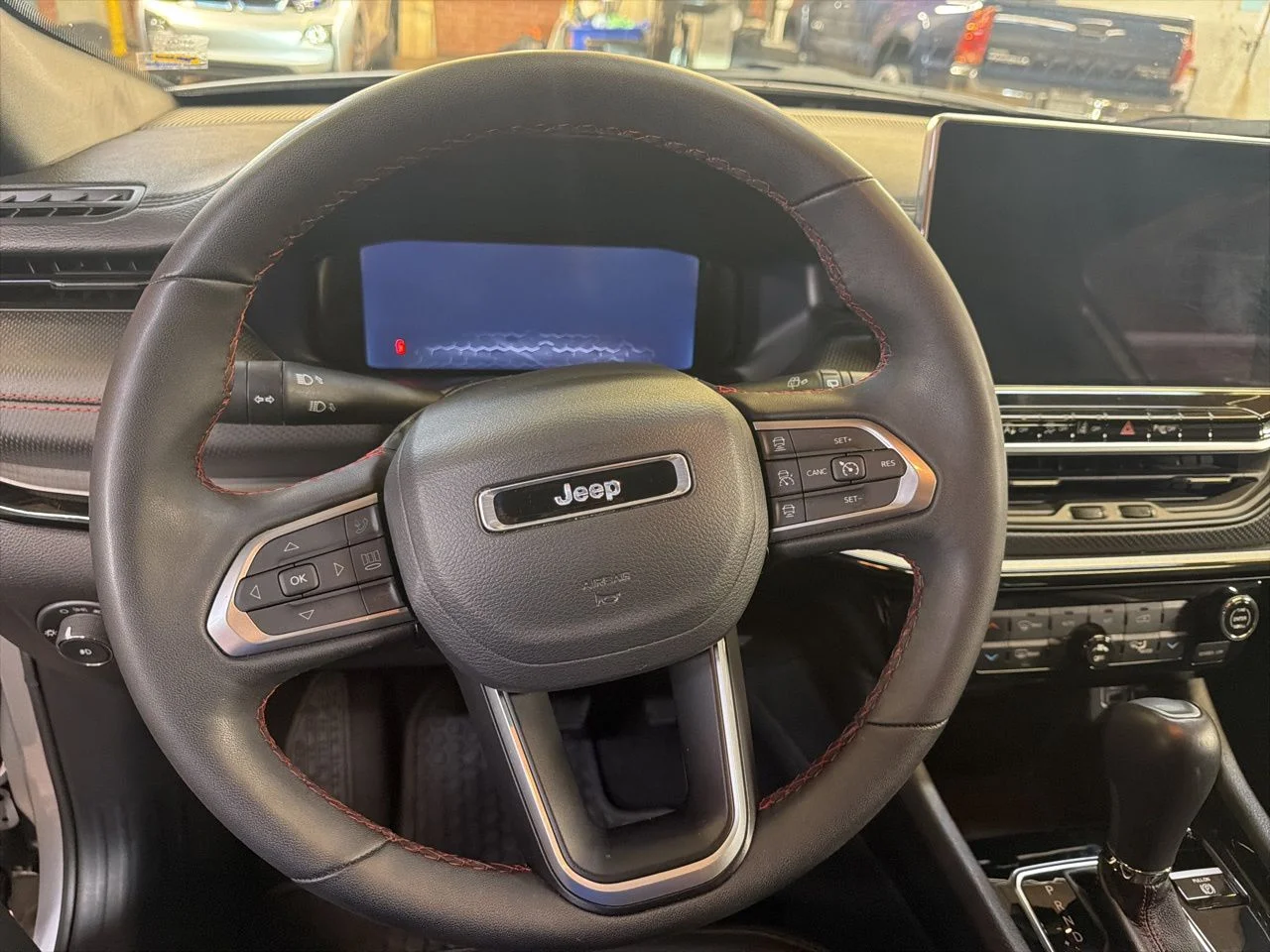 Used 2025 Silver Jeep Trailhawk image 23