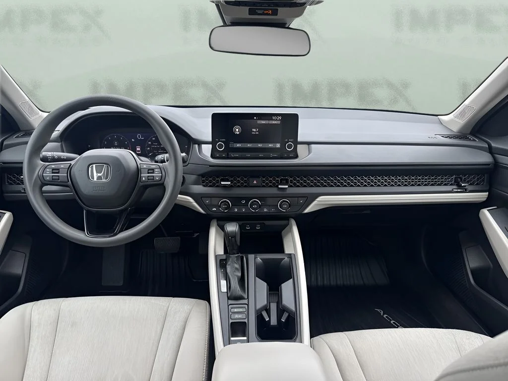 Used 2024 White Honda EX image 13