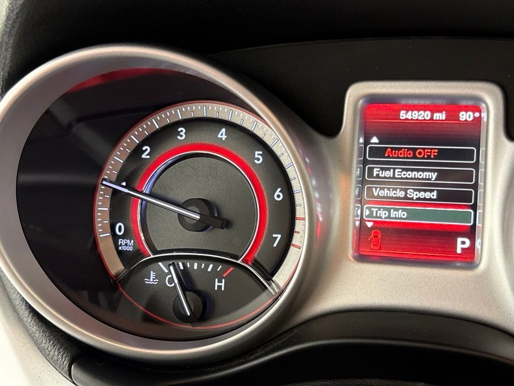 Used 2019 Black Dodge SE image 28