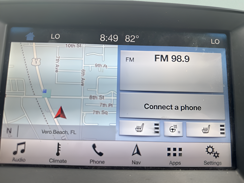Used 2018 Silver Ford SEL image 31