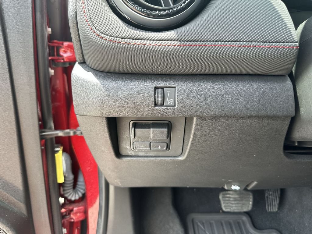 Used 2024 Radiant Red Tintcoat Chevrolet Z71 image 18
