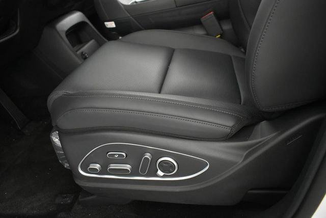 New 2026 White Hyundai Calligraphy AWD image 100