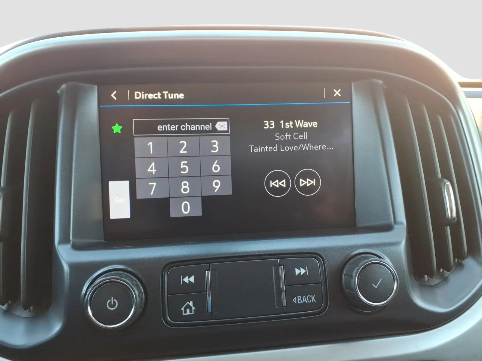 Used 2019 Satin Steel Metallic G9k Chevrolet LT image 18