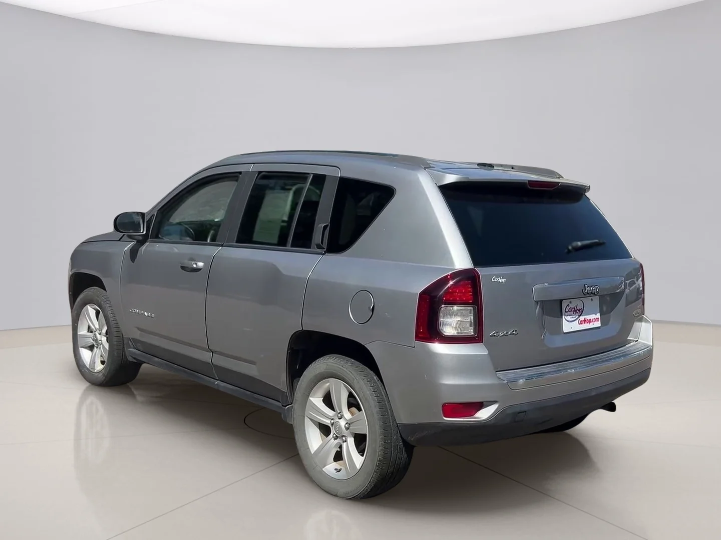 Used 2015 Silver Jeep HIGH ALTITUDE image 3