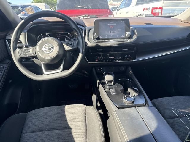 Used 2021 Gun Metallic Nissan SV image 11