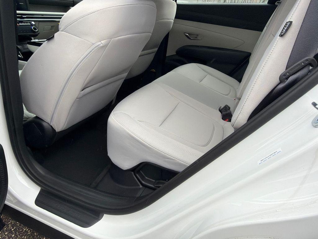 New 2026 White Hyundai Blue image 20