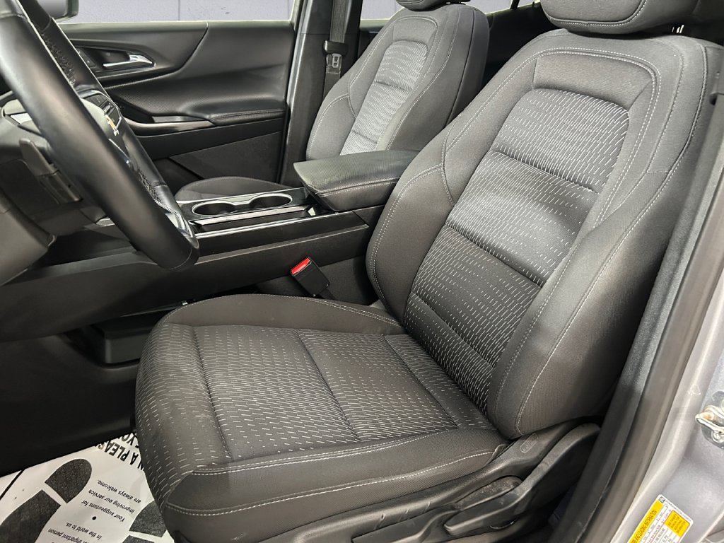 Used 2025 Gray Chevrolet LT image 8
