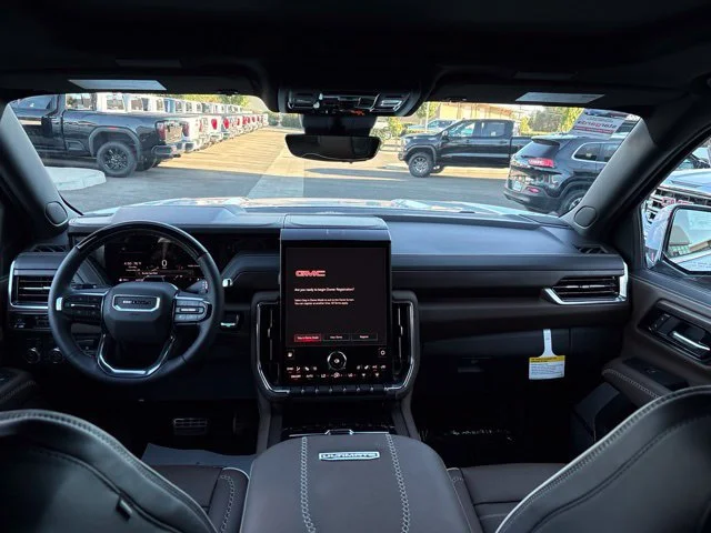 2026 GMC Yukon XL Denali Ultimate - Photo 10
