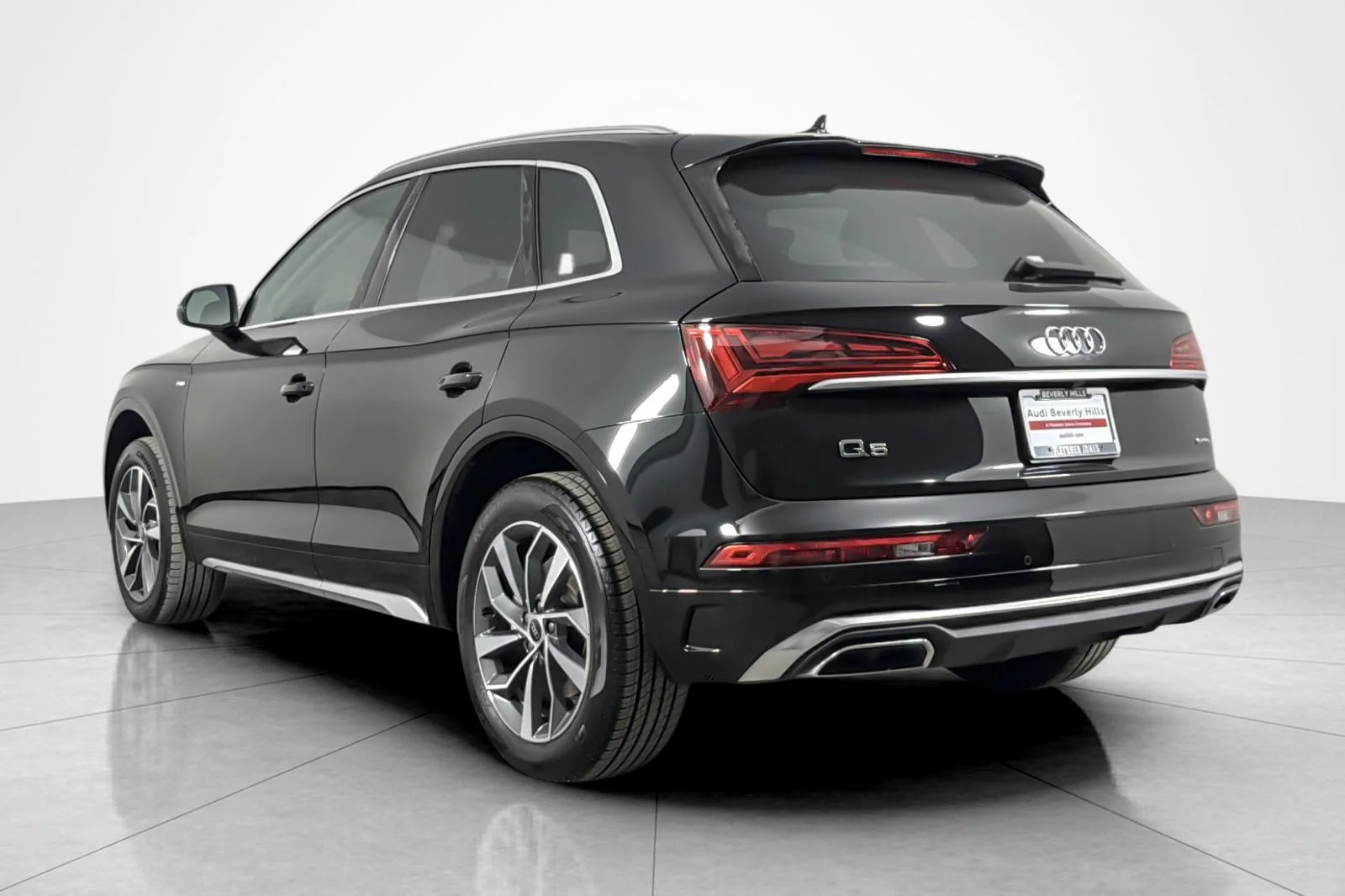Used 2023 Mythos Black Metallic Audi S line Premium 45 TFSI quattro image 3
