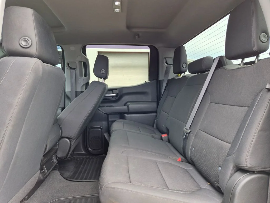 Used 2020 Blue Chevrolet Custom image 17