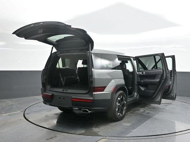 New 2027 Gray Hyundai SE AWD image 29