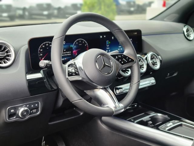 New 2026 Black Mercedes-Benz GLA 250 image 19