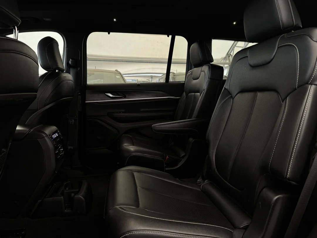 Certified Used 2024 Black Jeep Limited - - 4x4 - Black App Pkg - Pano Sunroof - Luxury Tech II & More! image 26
