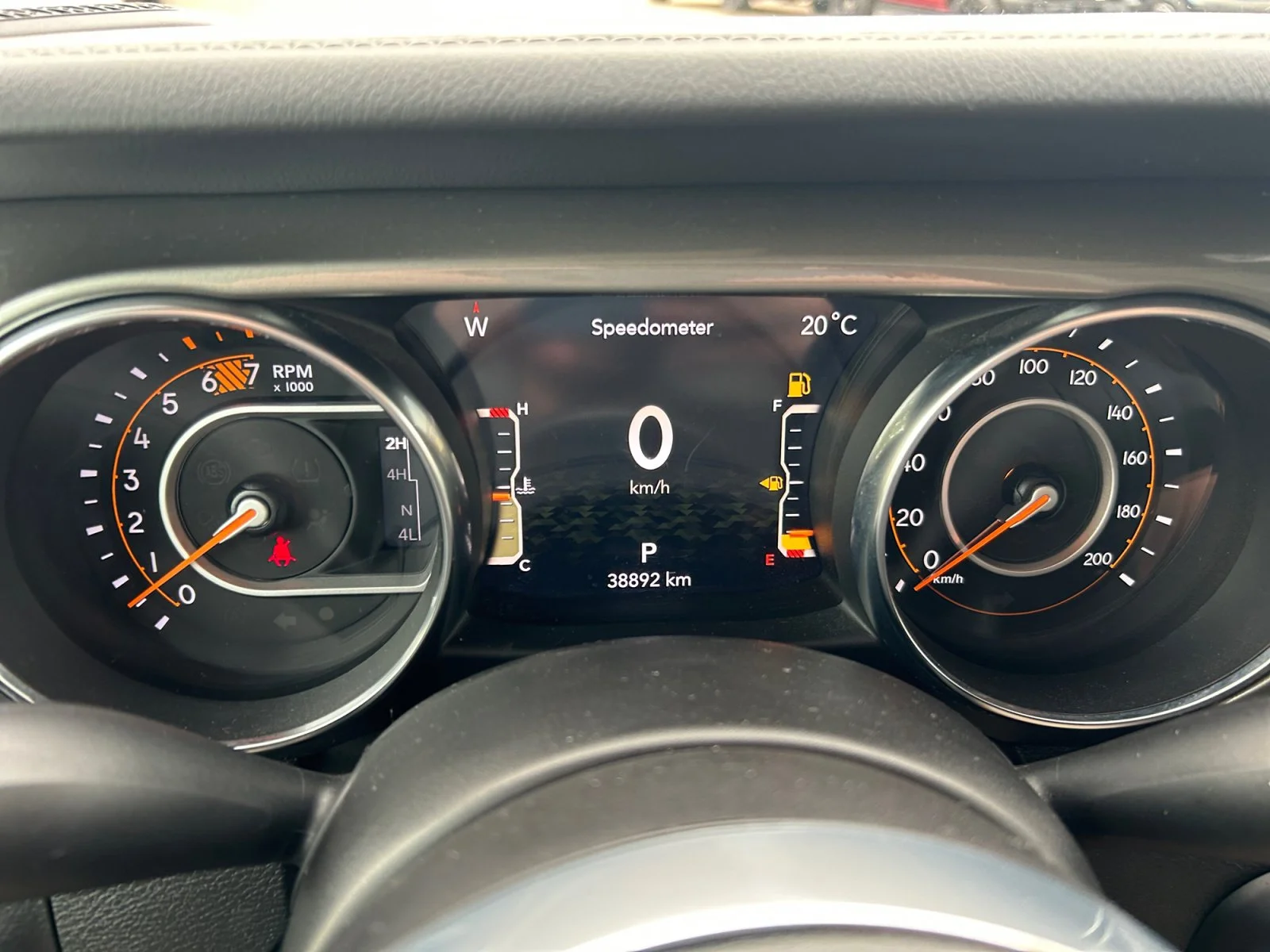 Used 2023 Granite Crystal Metallic Jeep SAHARA image 21