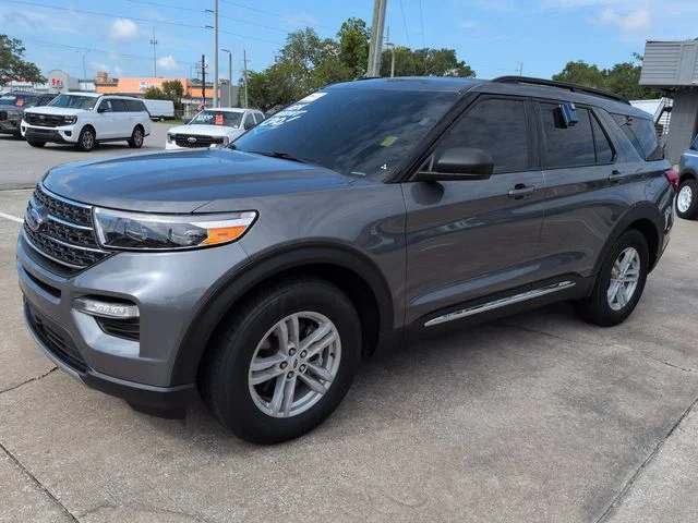 Used 2023 Gray Ford XLT image 8