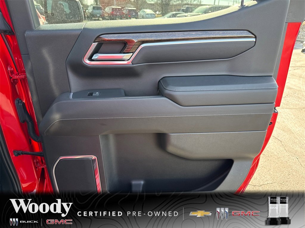 2023 GMC SIERRA - Image 33