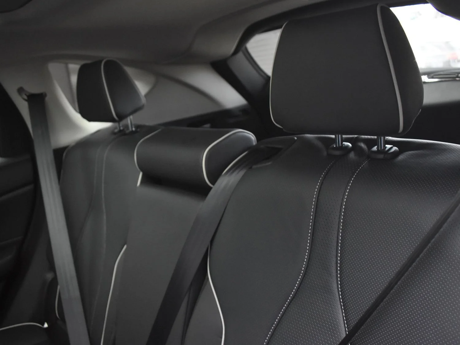 New 2026 Majestic Black Pearl Acura w/Advance Package image 22