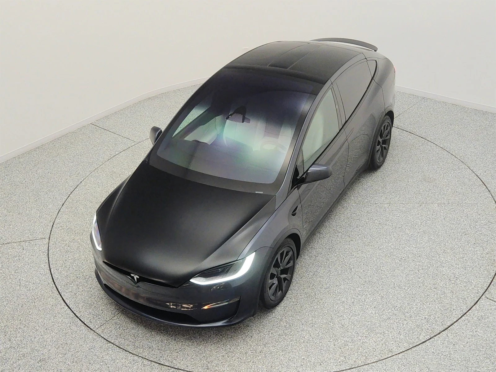 Used 2024 Stealth Grey Tesla AWD image 22