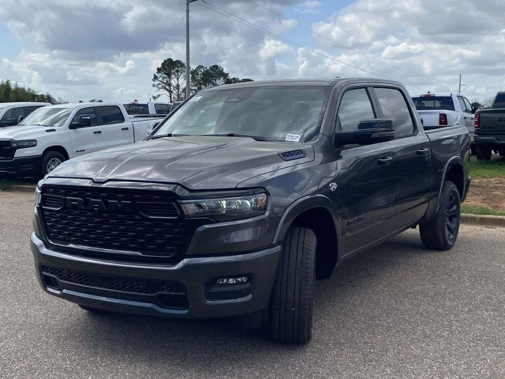 New 2026 Granite Crystal Metallic Clearcoat RAM Big Horn/Lone Star image 33