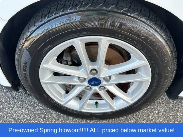 Used 2018 White Ford SE image 12