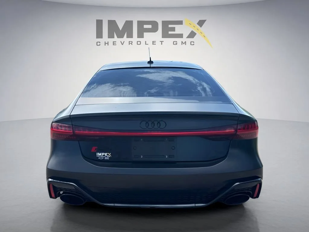 Used 2021  Audi  image 4
