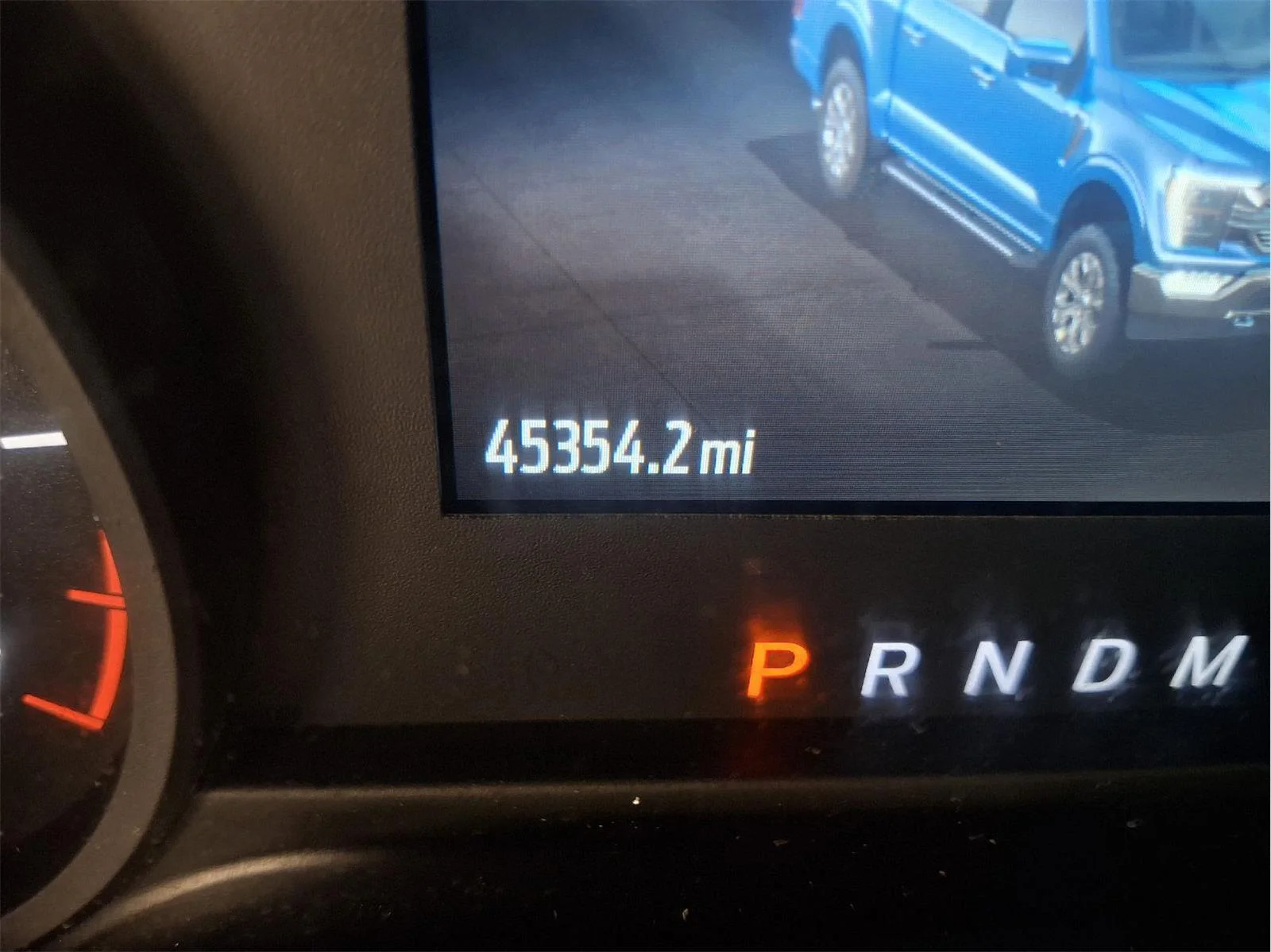 Used 2023 Iconic Silver Ford XLT image 26