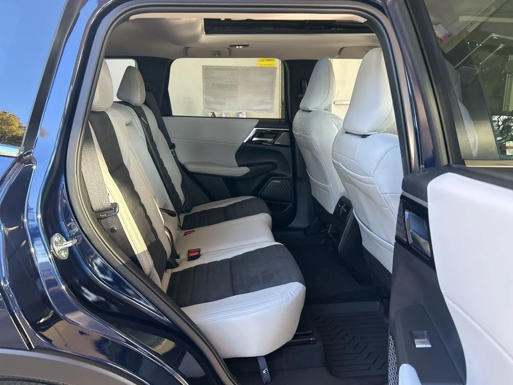 New 2026 Blue Mitsubishi SE 1.5T 2WD image 26