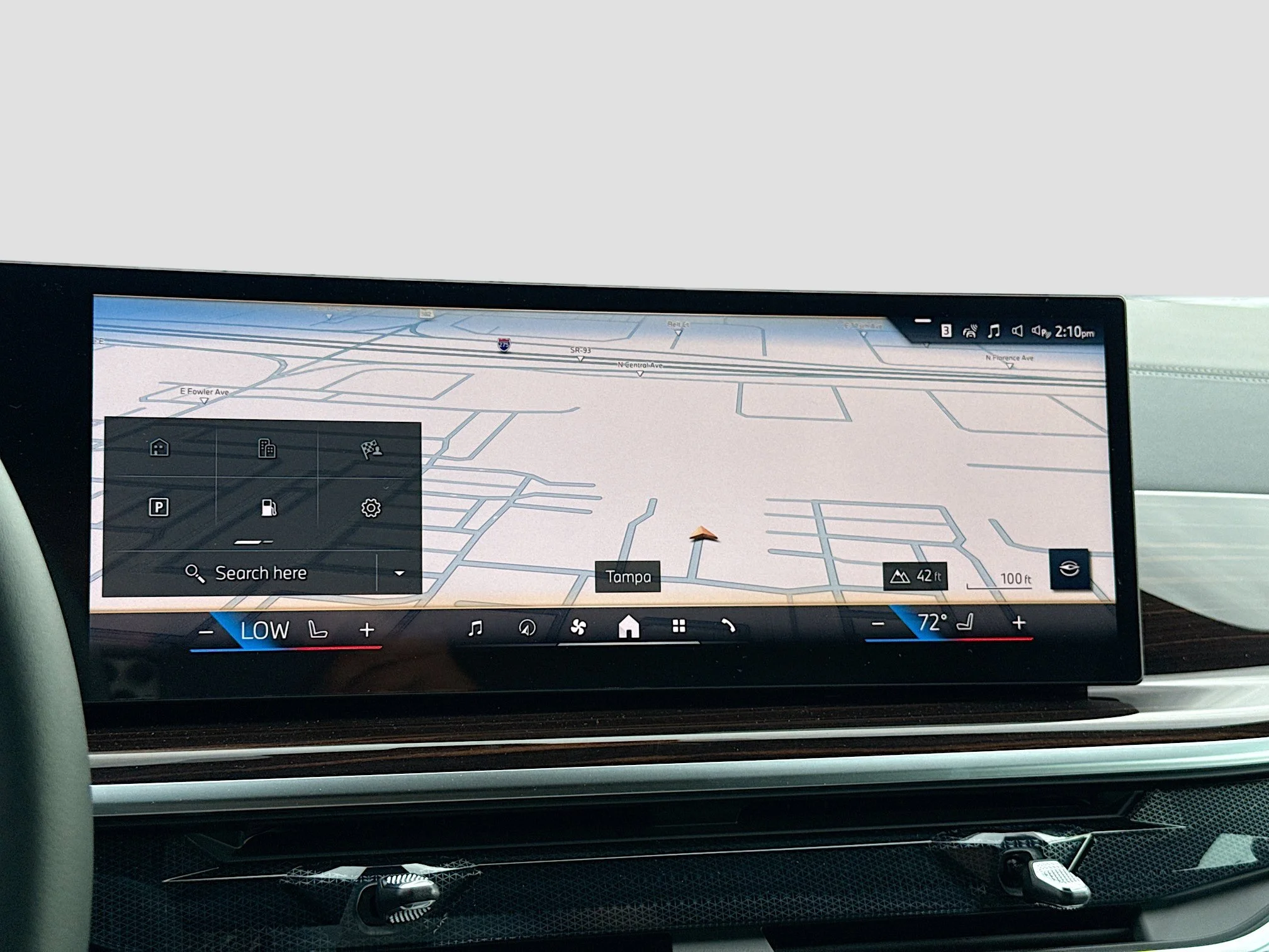 New 2026 Skyscraper Grey Metallic BMW sDrive40i image 32