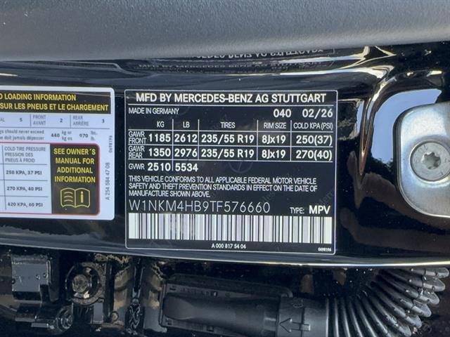 New 2026 Black Mercedes-Benz GLC 300 4MATIC® image 16