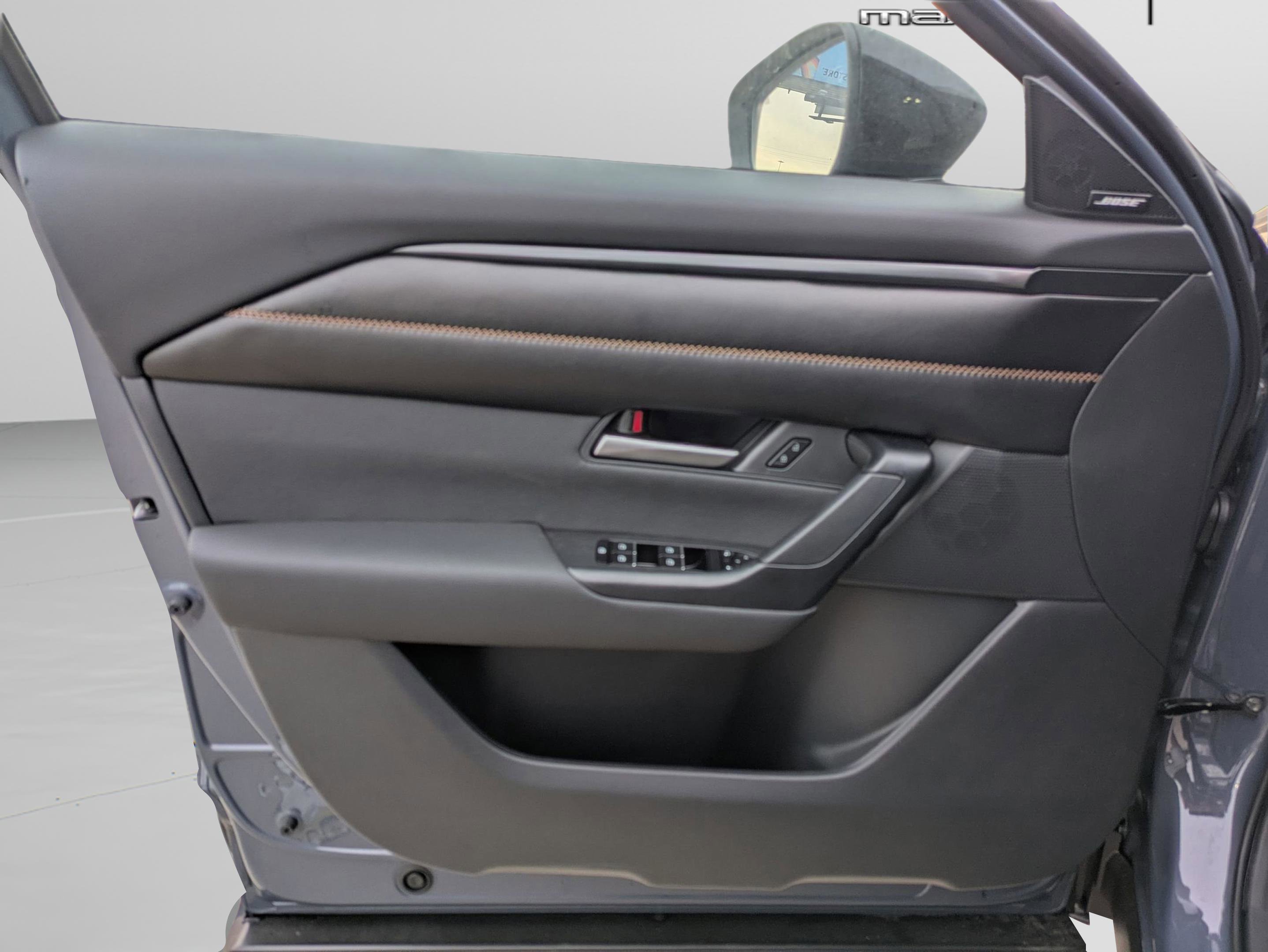 2025 Mazda CX-50 Premium - Photo 22