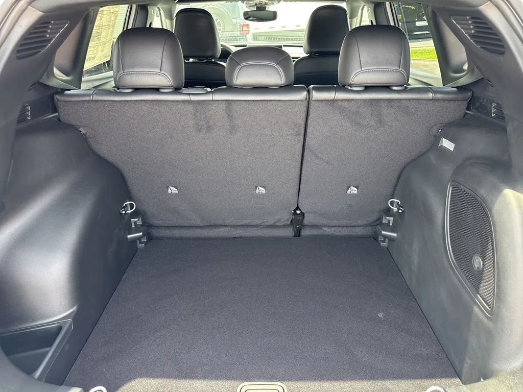 2025 Jeep Compass Limited - Photo 8