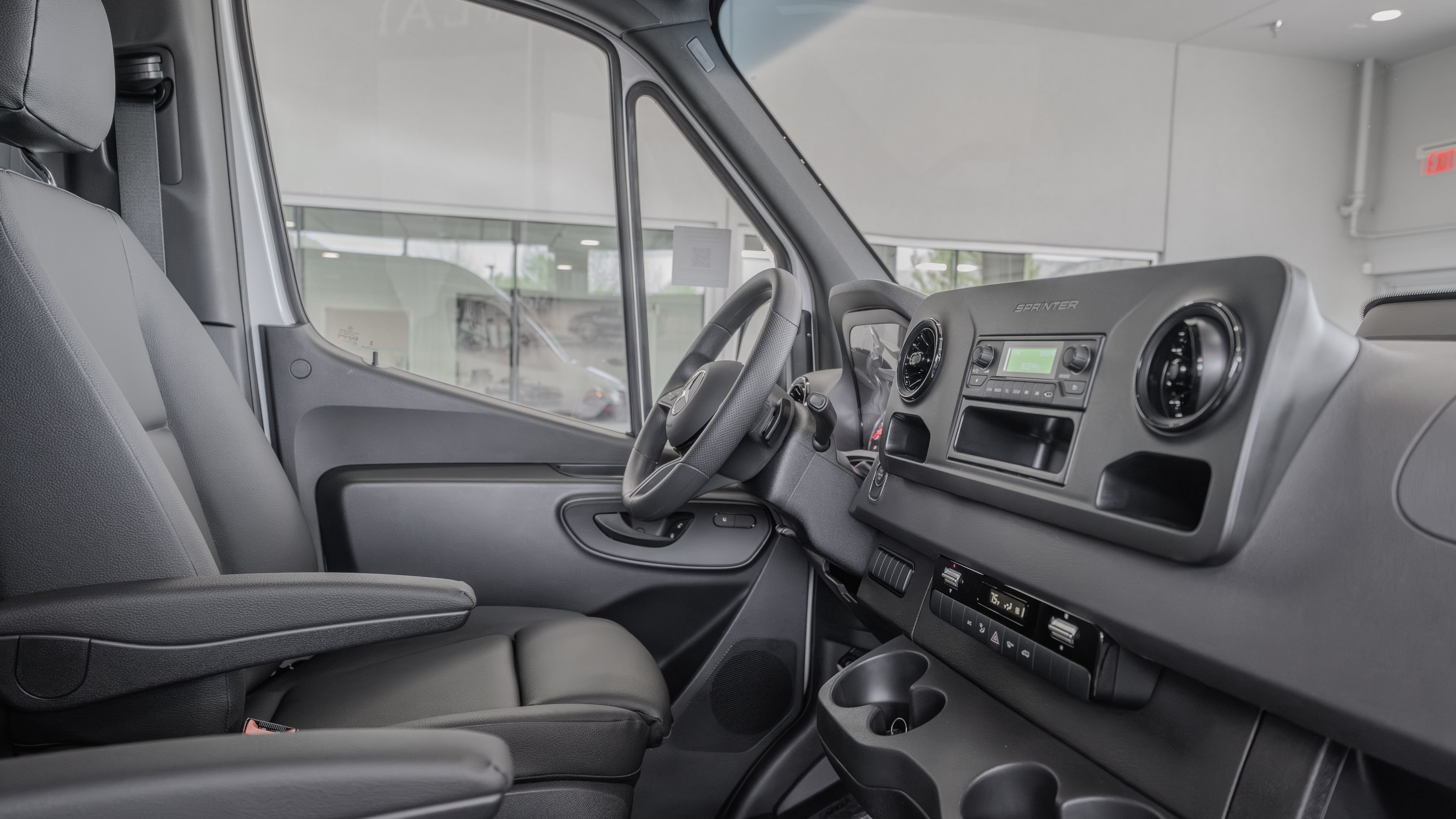 2025 Mercedes-Benz Sprinter Cargo Van Base - Photo 18