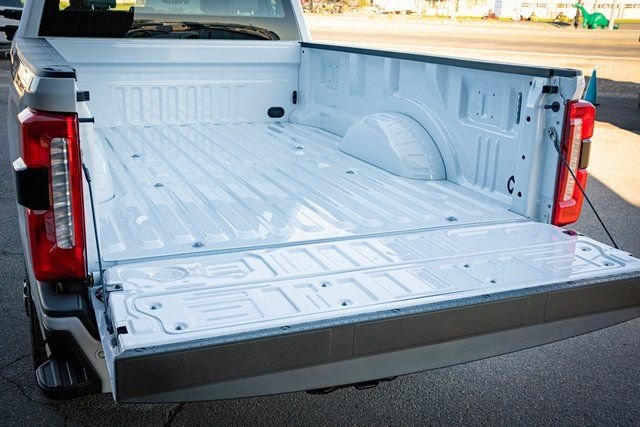 2026 Ford F-350 Super Duty XL - Photo 10