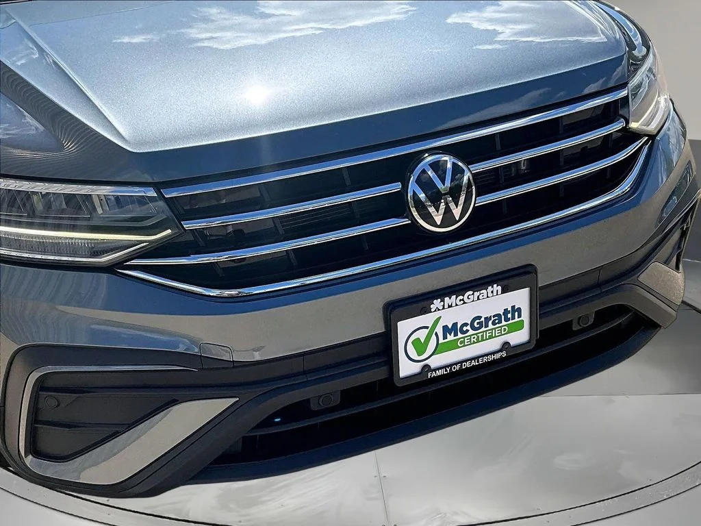 Certified Used 2023 Gray Volkswagen 2.0T SE image 33