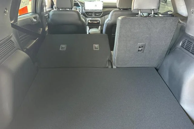 2024 Ford Escape Platinum - Photo 37